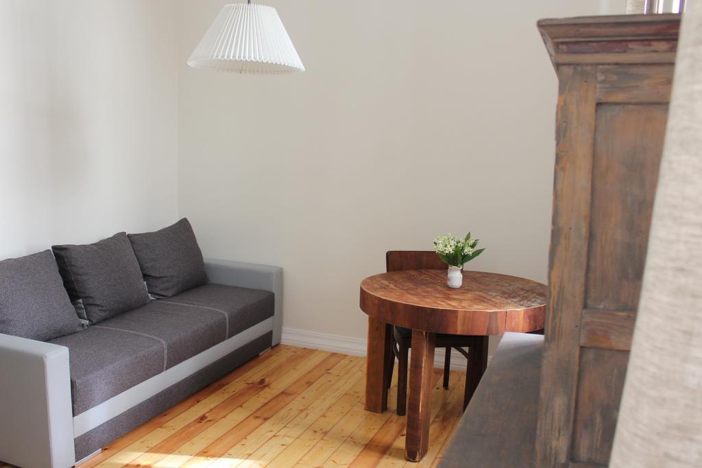 2 Room Apartment In Embasy Area Riga Ngoại thất bức ảnh