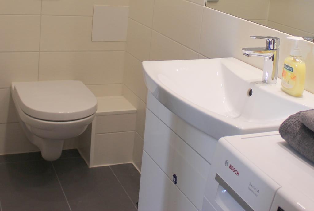2 Room Apartment In Embasy Area Riga Ngoại thất bức ảnh