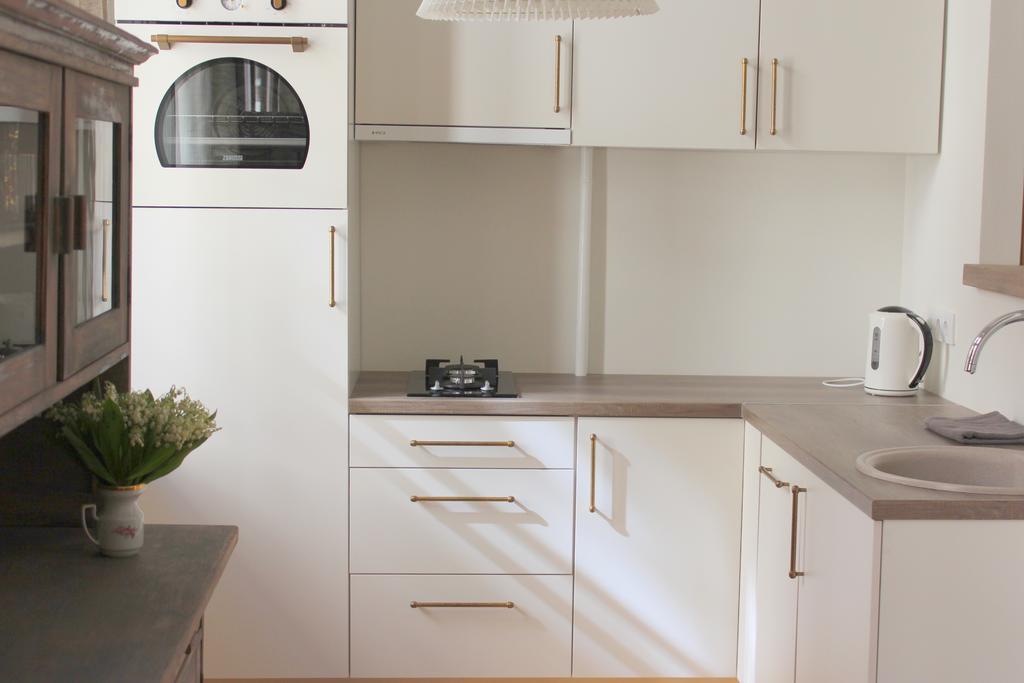 2 Room Apartment In Embasy Area Riga Ngoại thất bức ảnh